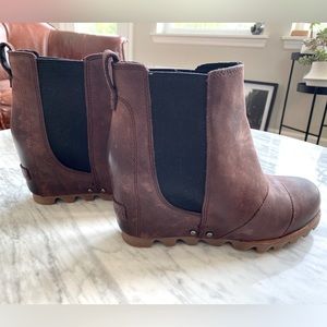 SOREL, wedge booties, like new